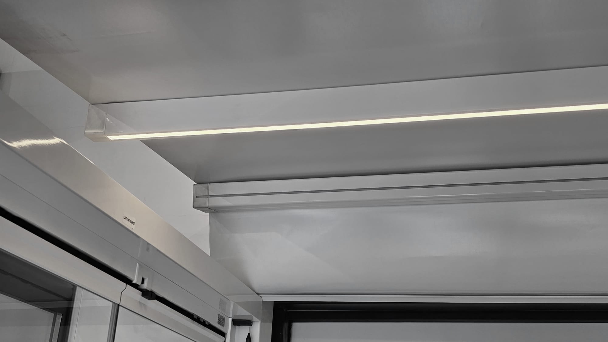 LED